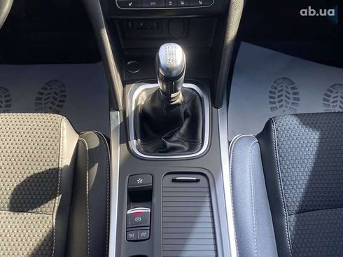 Renault Megane 2016 - фото 19
