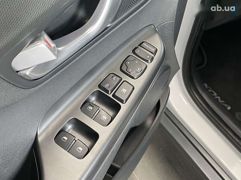 Hyundai Kona Electric 2021 - фото 26