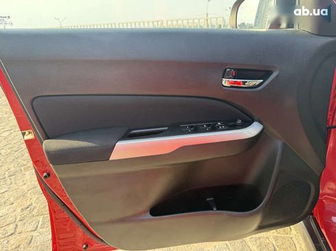 Suzuki Vitara 2016 - фото 11