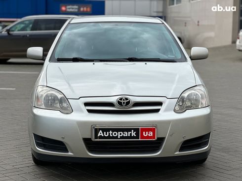 Toyota Corolla 2005 серый - фото 4