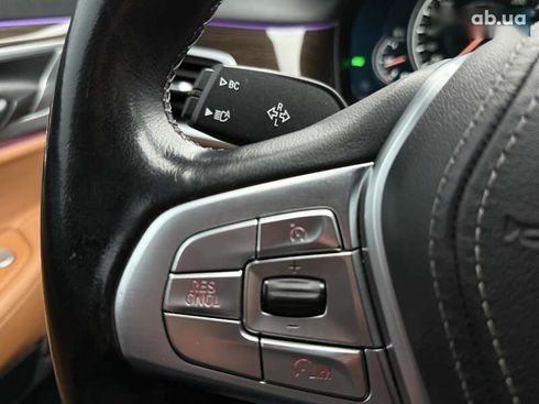 BMW 7 серия 2017 - фото 30