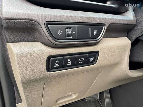 Kia Carnival 2024 - фото 14