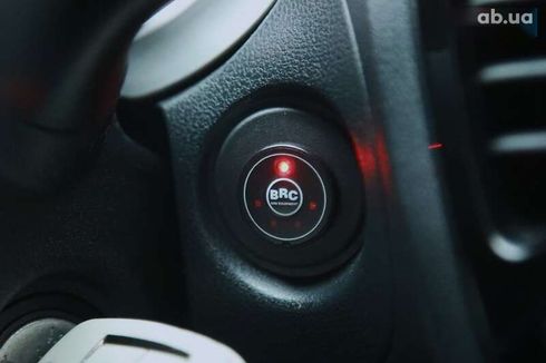 Nissan Juke 2018 - фото 20