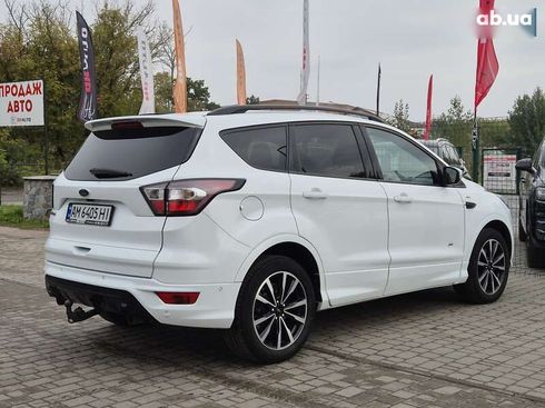 Ford Kuga 2017 - фото 11