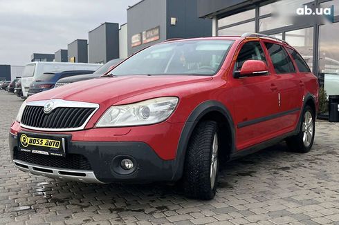 Skoda Octavia 2010 - фото 4