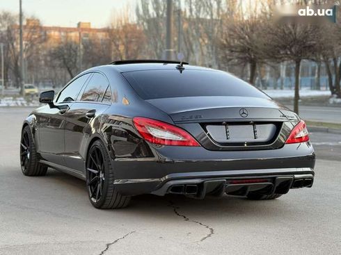 Mercedes-Benz CLS-Класс 2012 - фото 17