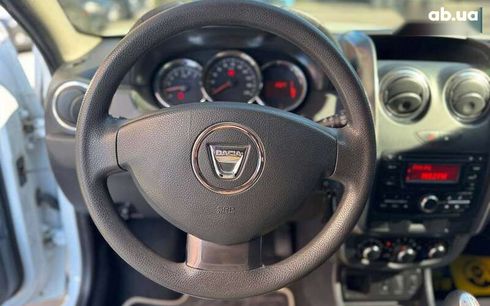 Dacia Duster 2017 - фото 11