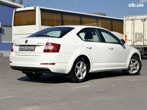 Skoda Octavia 2016 белый - фото 5