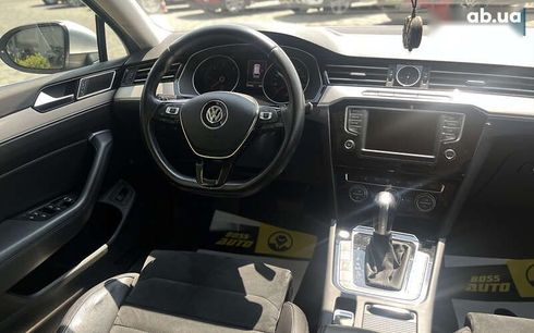 Volkswagen Passat 2015 - фото 16
