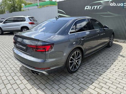 Audi S4 2017 - фото 26