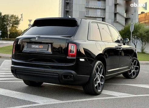 Rolls-Royce Cullinan 2020 - фото 20