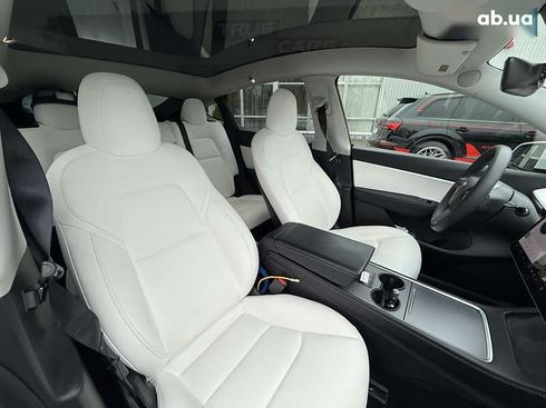 Tesla Model Y 2021 - фото 29