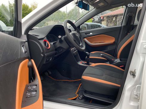 Chery Tiggo 2020 белый - фото 24