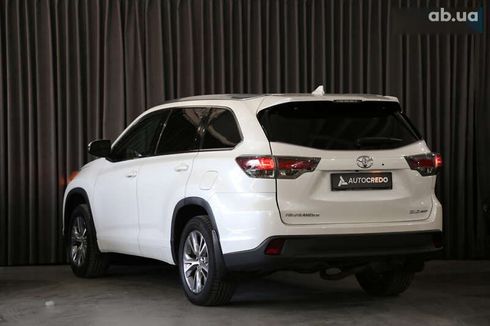 Toyota Highlander 2015 - фото 8