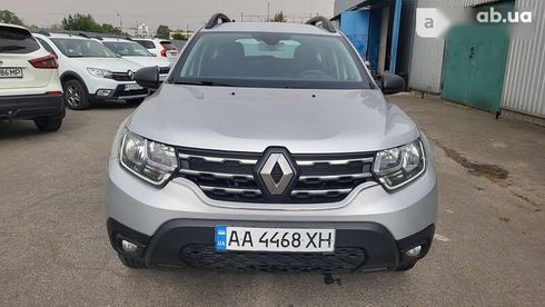 Renault Duster 2018 - фото 19