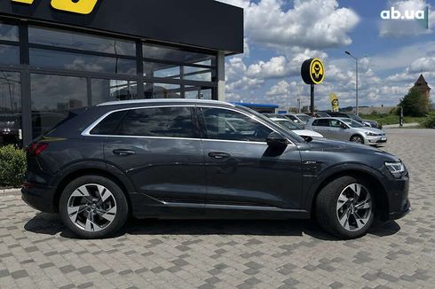 Audi E-Tron 2020 - фото 8