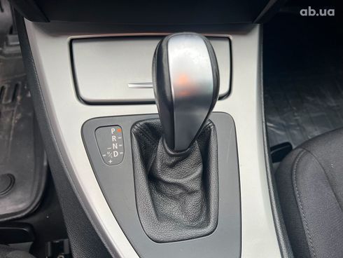 BMW 3 серия 2007 серый - фото 24