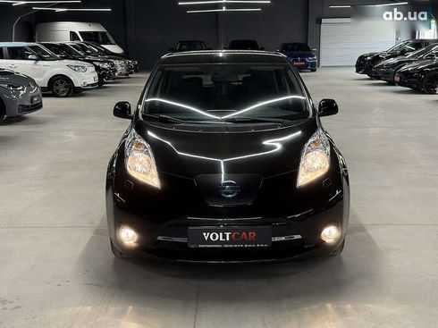 Nissan Leaf 2017 - фото 14