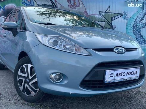 Ford Fiesta 2009 - фото 2