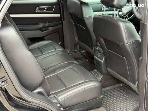 Ford Explorer 2016 черный - фото 17