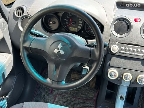 Mitsubishi Colt 2005 серый - фото 18