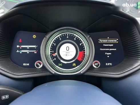 Aston Martin DB11 2016 - фото 29