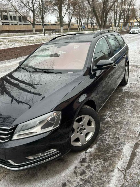 Volkswagen Passat 2013 черный - фото 17