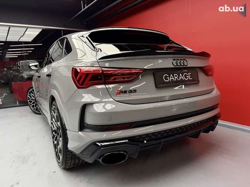 Audi RS Q3 2023 - фото 25