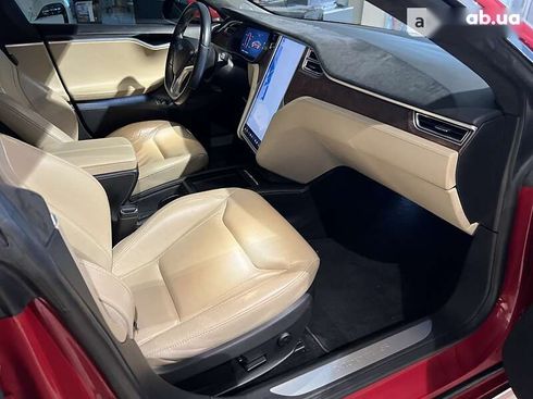 Tesla Model S 2016 - фото 23