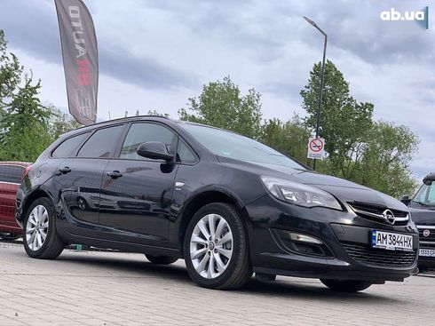 Opel Astra 2013 - фото 6