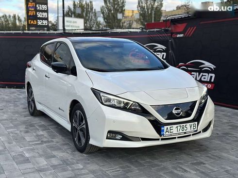 Nissan Leaf 2018 - фото 2