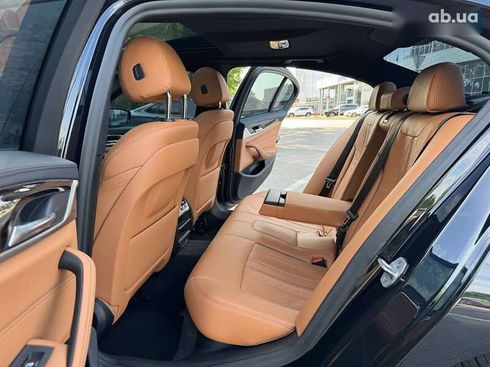 BMW 5 серия 2020 - фото 29