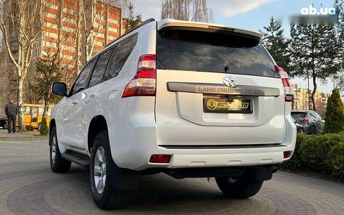 Toyota Land Cruiser Prado 2017 - фото 5
