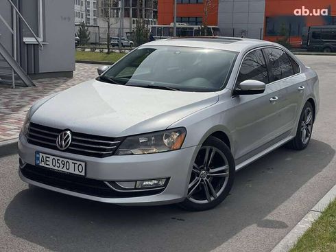 Volkswagen Passat 2014 - фото 2