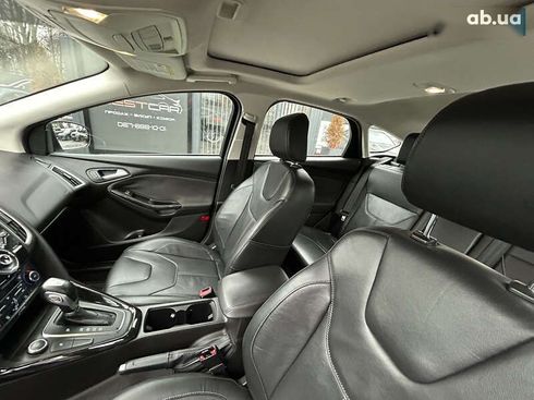 Ford Focus 2017 - фото 20