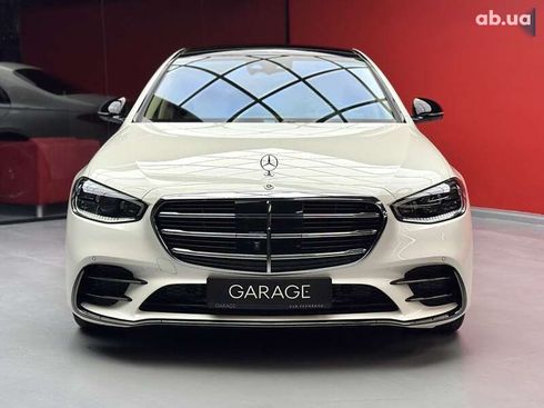 Mercedes-Benz S-Класс 2023 - фото 2