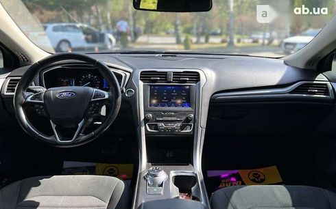 Ford Fusion 2018 - фото 13