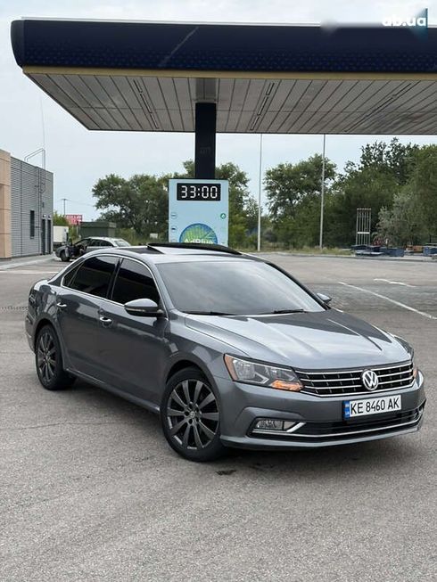 Volkswagen Passat 2017 - фото 2