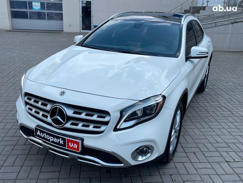 Mercedes-Benz GLA-Класс 2020 белый - фото 18