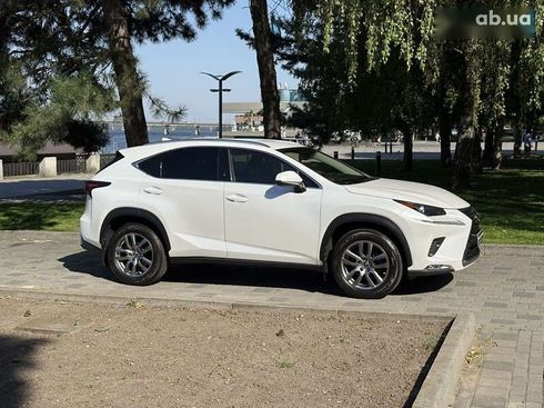 Lexus NX 2018 - фото 4