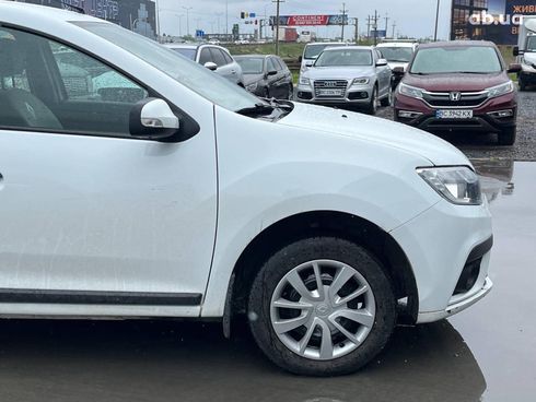 Renault Logan 2018 белый - фото 10