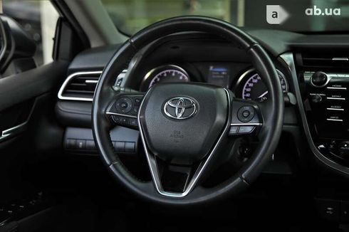 Toyota Camry 2018 - фото 14