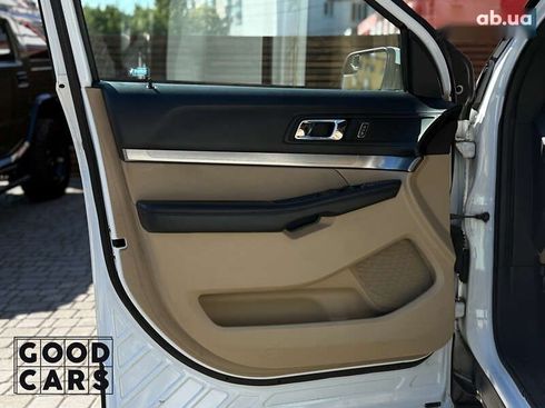 Ford Explorer 2017 - фото 13