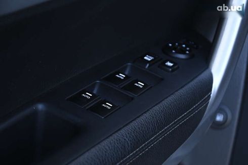 Kia Sorento 2010 - фото 13