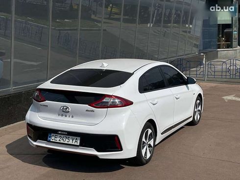 Hyundai Ioniq 2019 - фото 6
