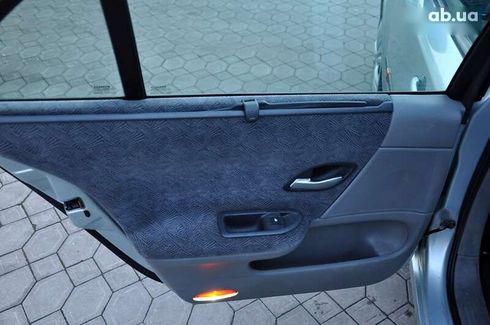 Renault Laguna 2003 - фото 18