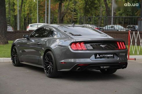 Ford Mustang 2022 - фото 6