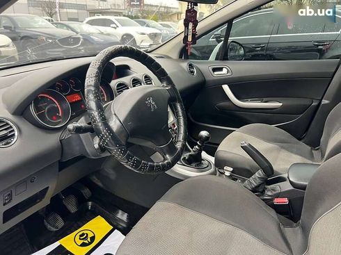 Peugeot 308 2011 - фото 23