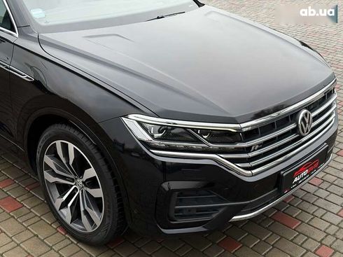 Volkswagen Touareg 2018 - фото 10