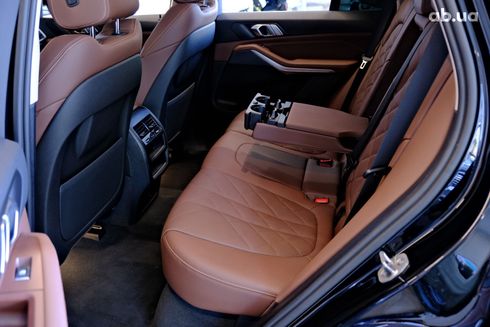 BMW X5 2023 черный - фото 8